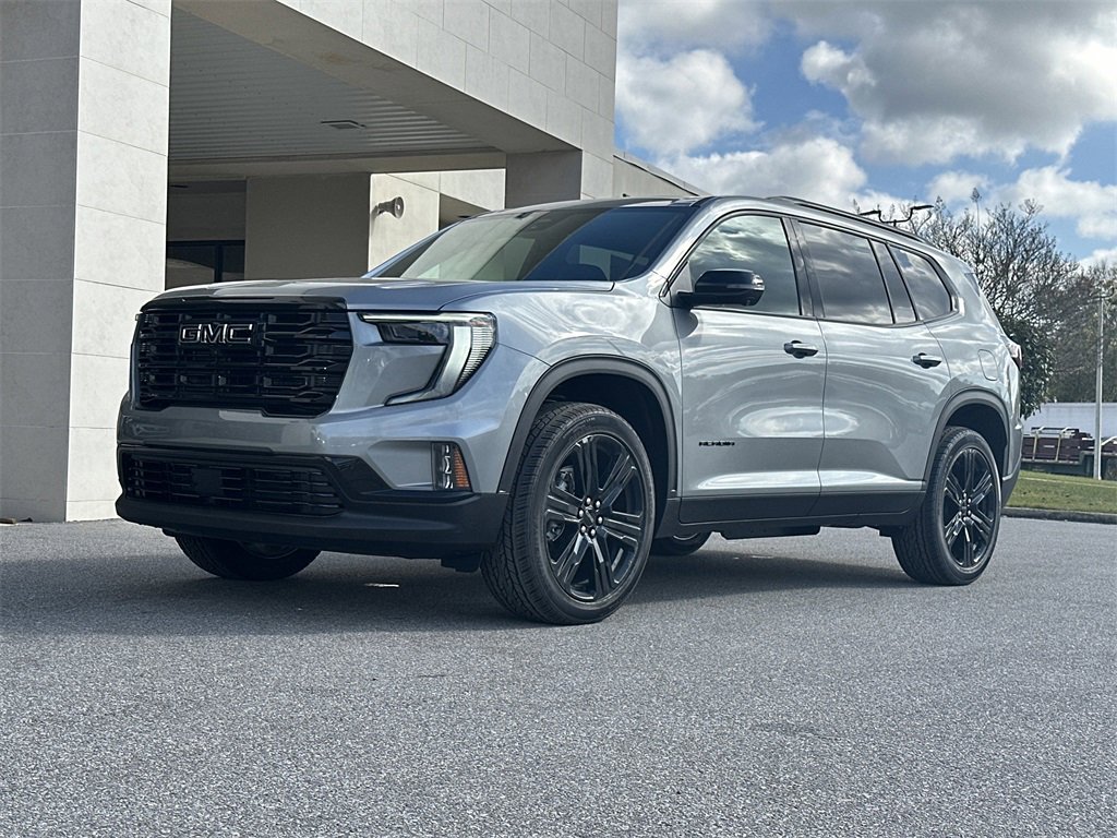2026 GMC Acadia Elevation's photo