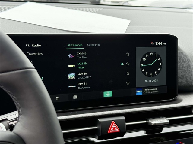 2026 Kia Sportage Hybrid S photo 3