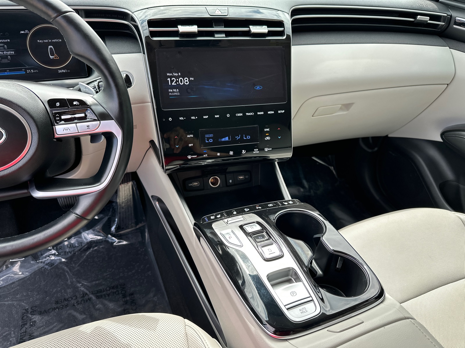 2022 Hyundai Tucson Limited photo 29