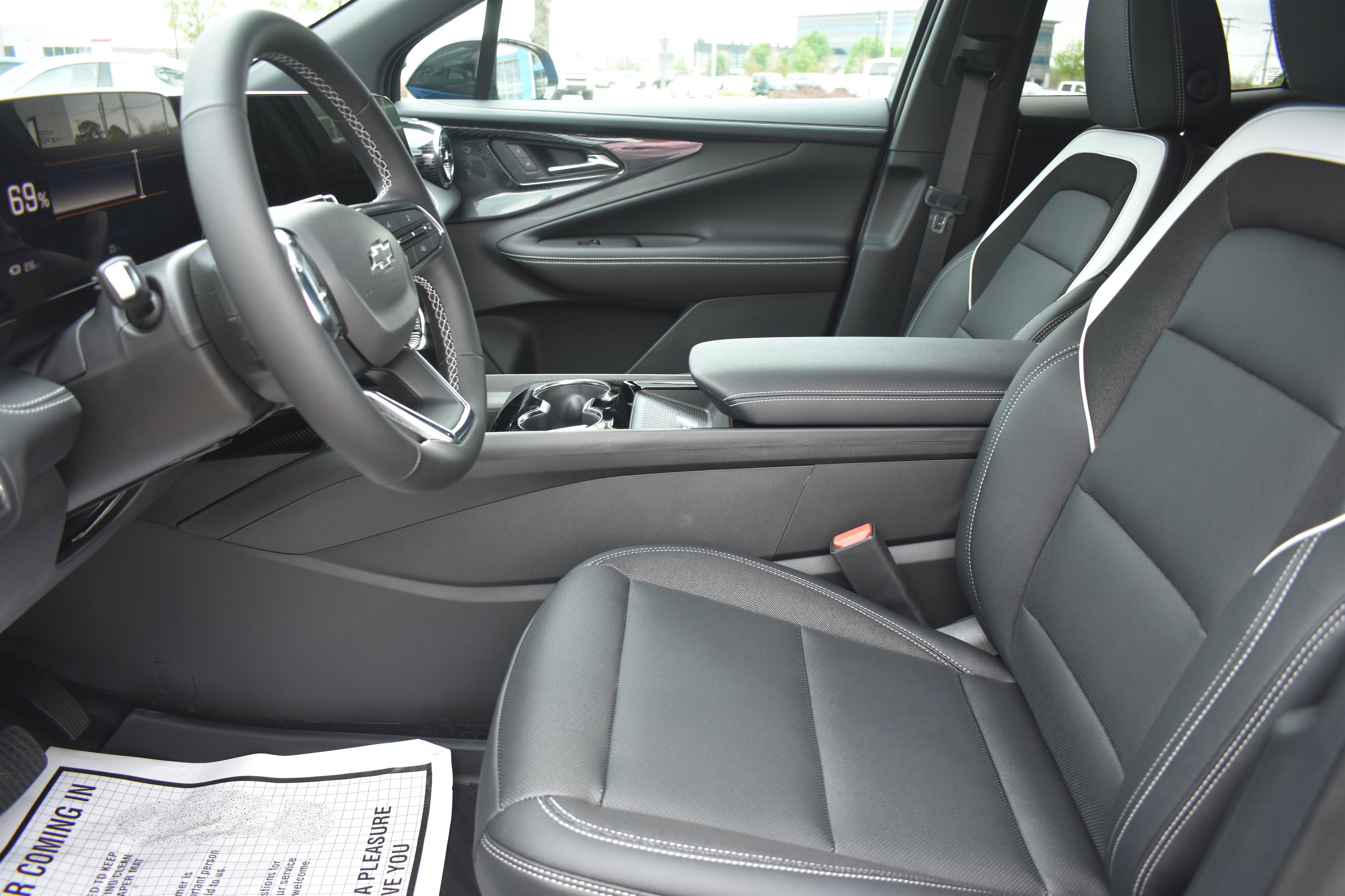2025 Chevrolet Blazer EV photo 4