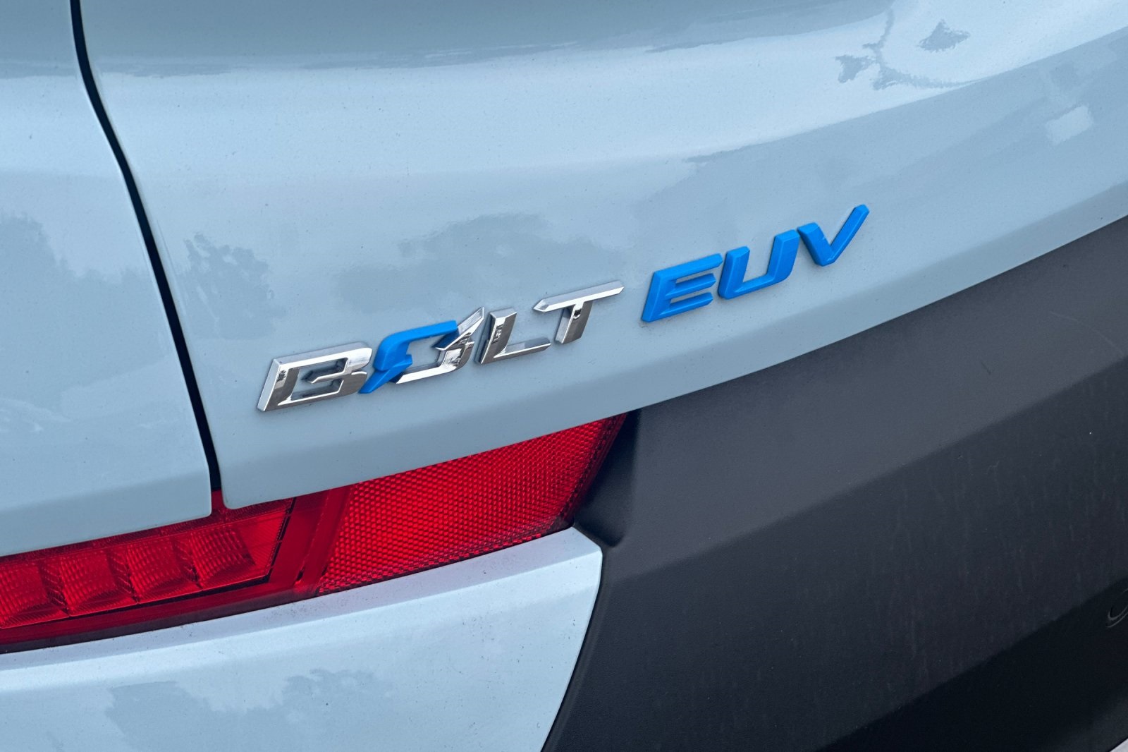 2023 Chevrolet Bolt EUV Premier photo 19