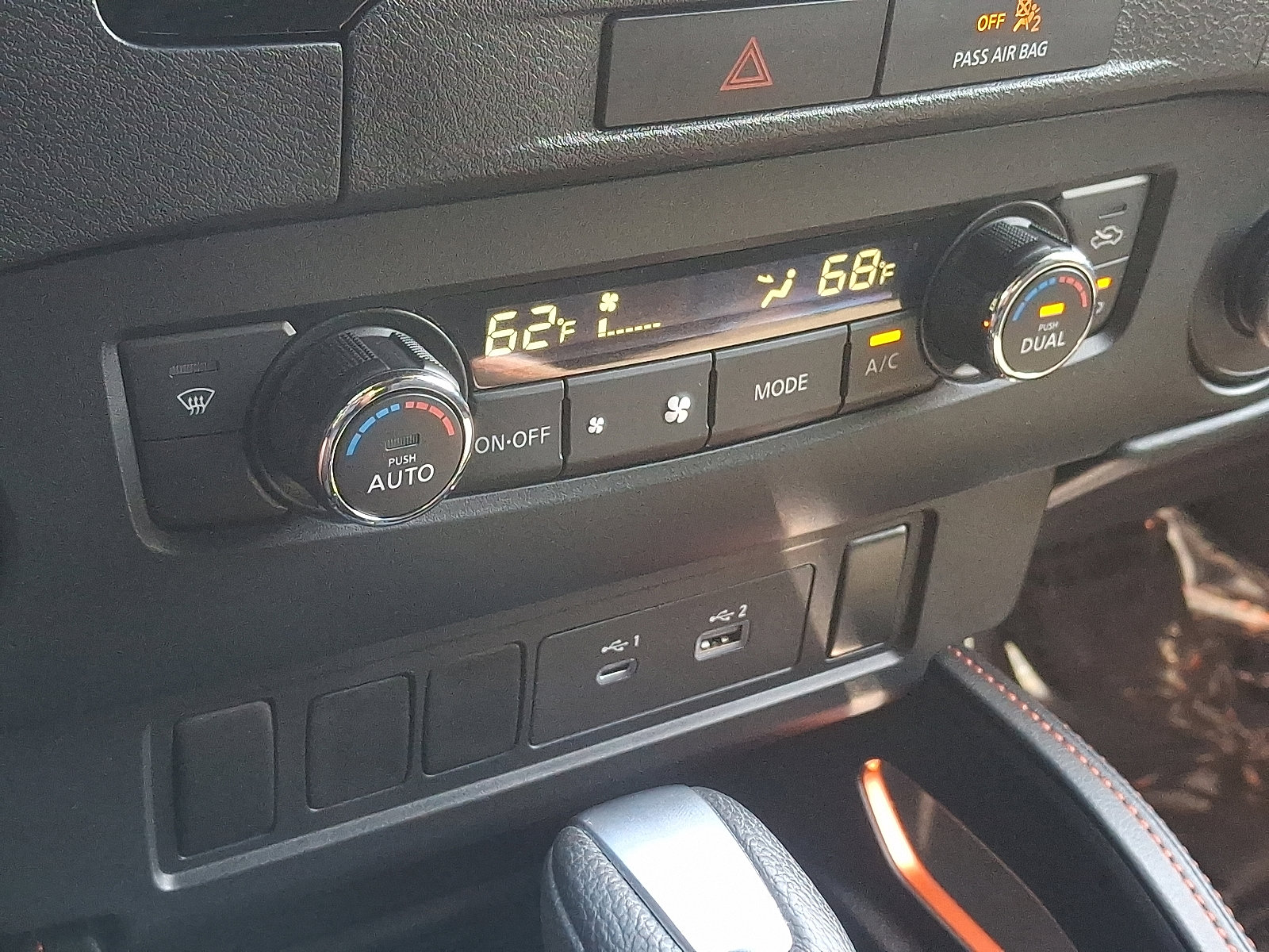 2022 Nissan Frontier Crew Cab PRO-X photo 13