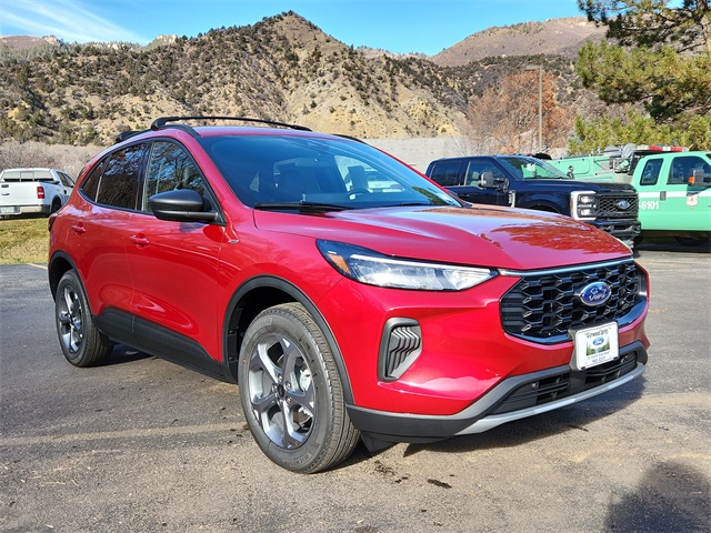 2026 Ford Escape ST-Line's photo