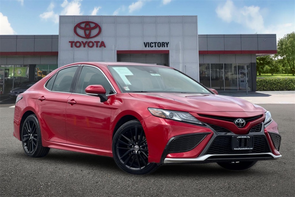 2023 Toyota Camry XSE photo 2