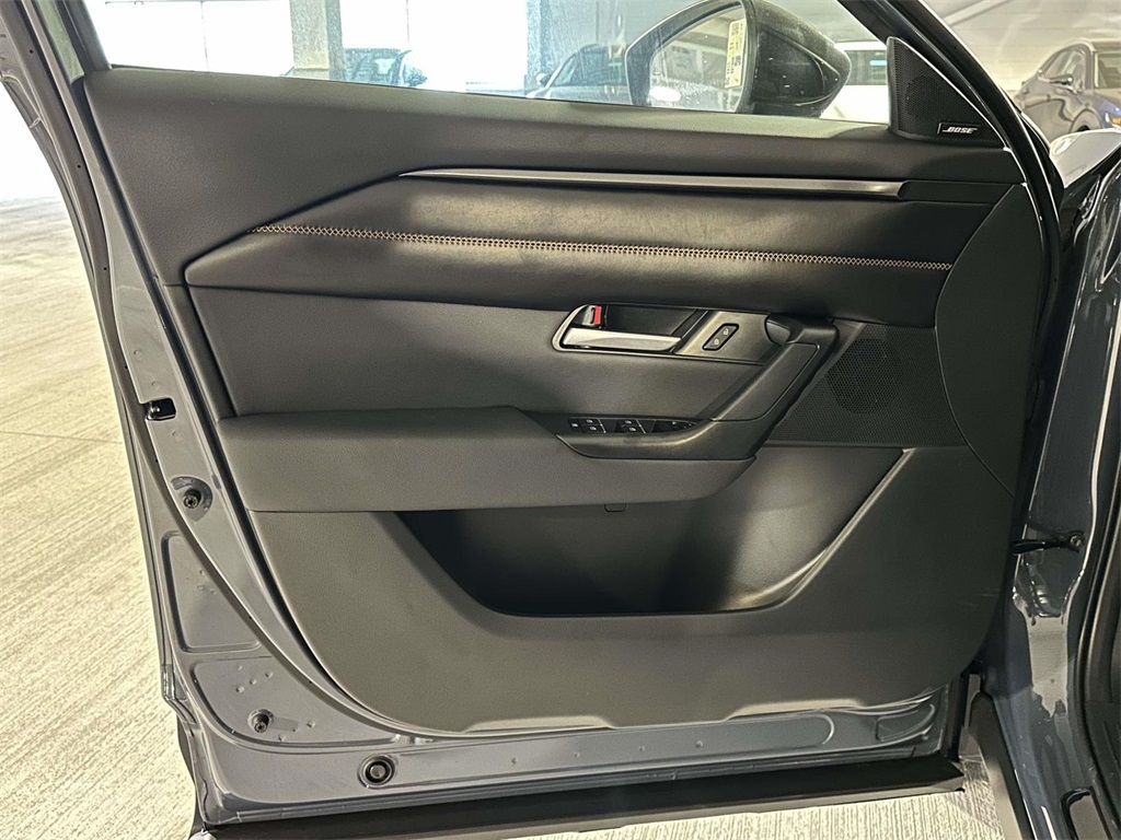 2025 Mazda CX-50 Premium photo 26