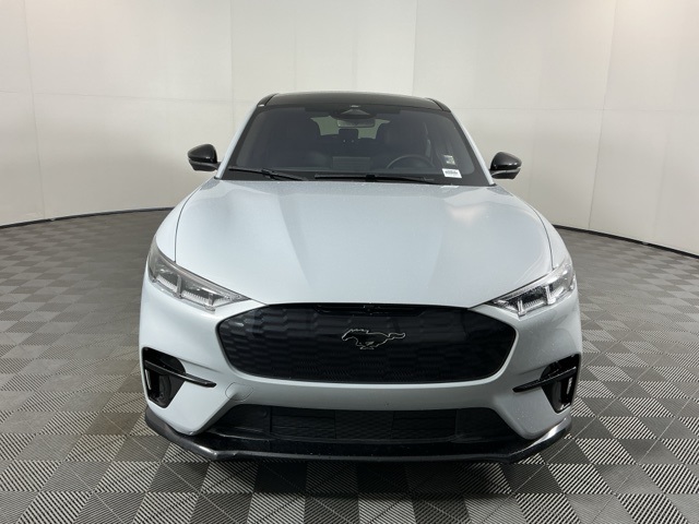 2023 Ford Mustang Mach-E GT photo 2