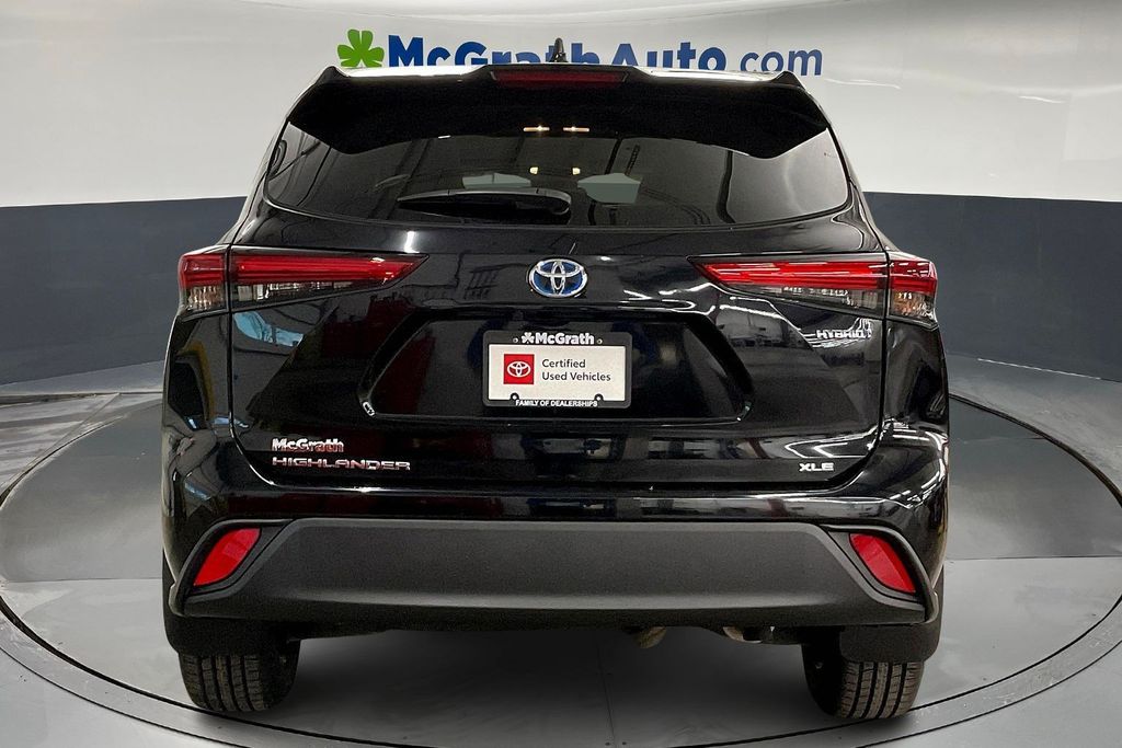 2023 Toyota Highlander Hybrid XLE photo 4