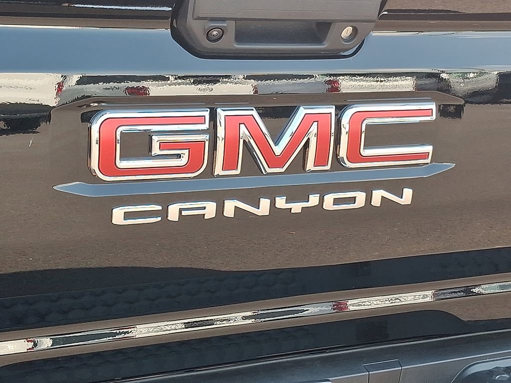 2026 Gmc Canyon AT4 photo 23
