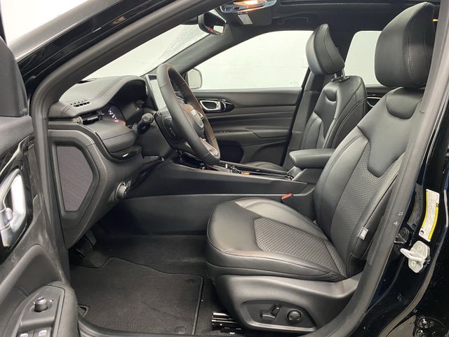 2026 Jeep Compass Latitude Altitude photo 3