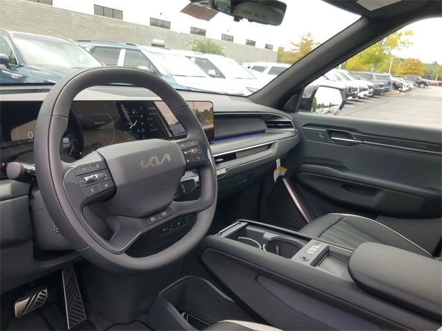 2026 Kia EV9 GT-Line photo 12