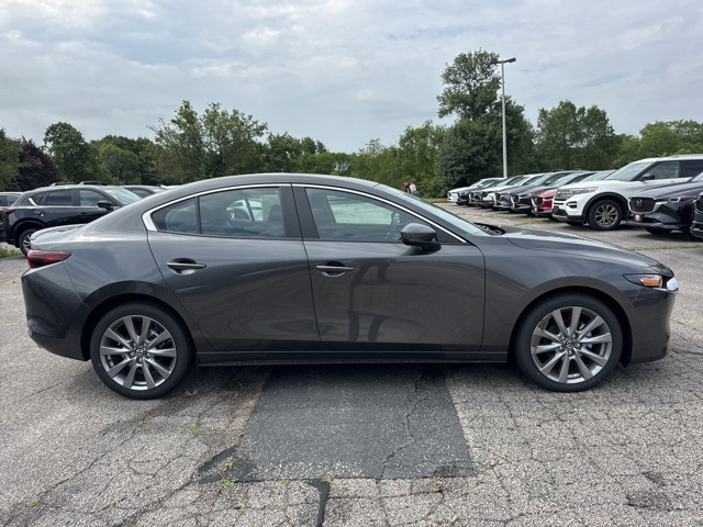 2025 Mazda Mazda3 Sedan 2.5 s Preferred photo 2
