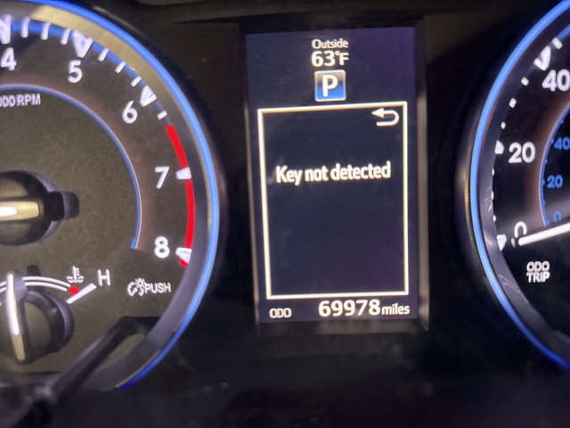 2016 Toyota Highlander Base Hybrid photo 4