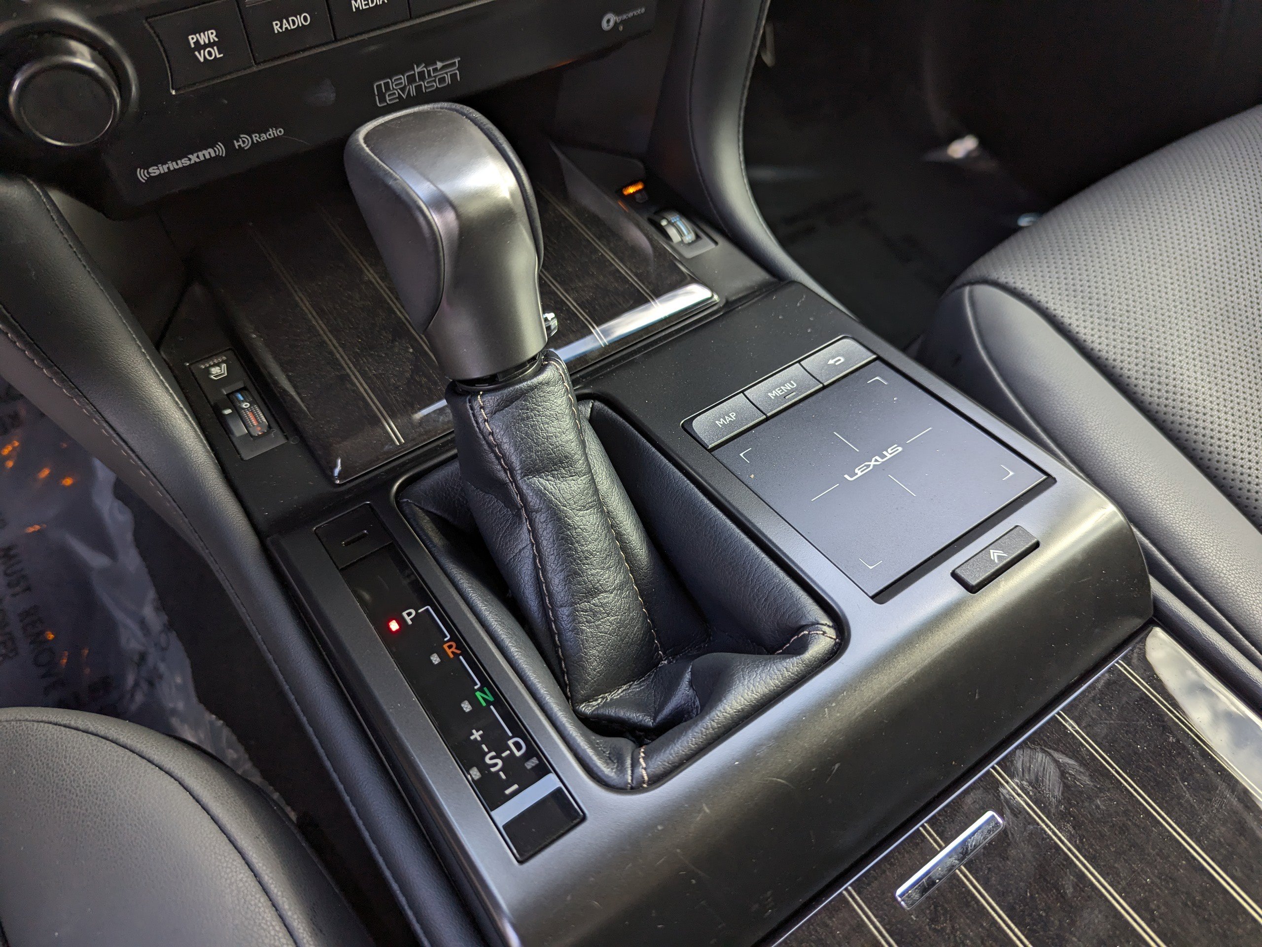 2023 Lexus GX 460 Premium photo 23