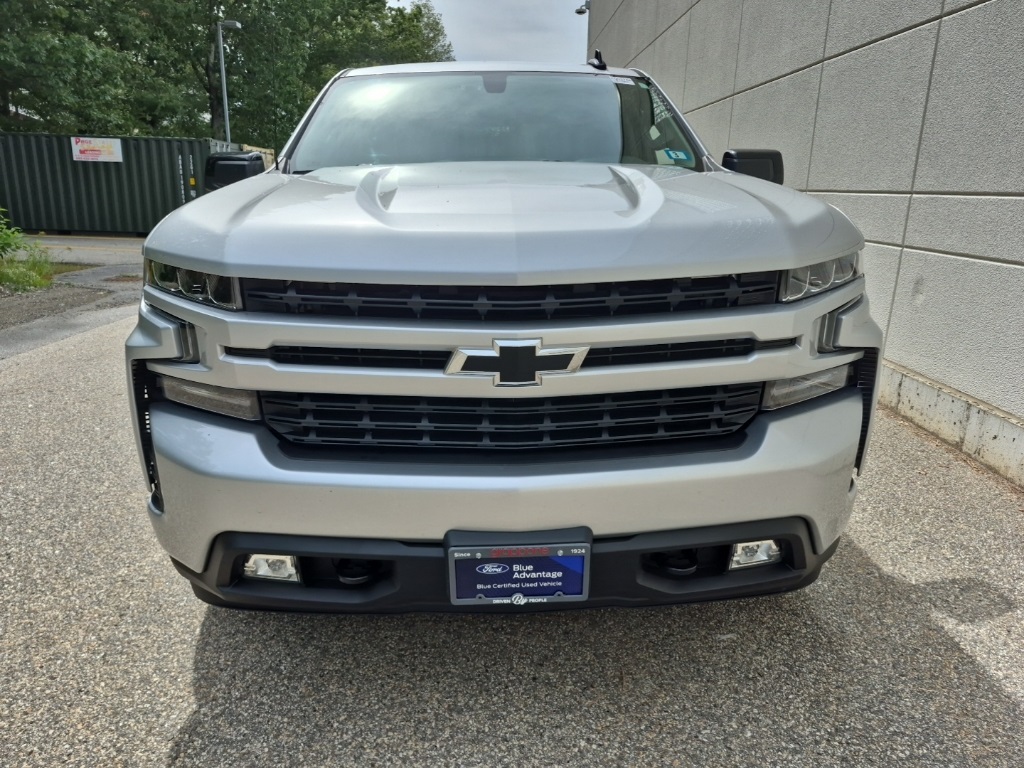 2020 Chevrolet Silverado 1500 RST photo 2