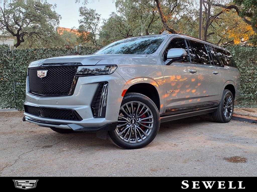 2023 Cadillac Escalade ESV V-Series's photo