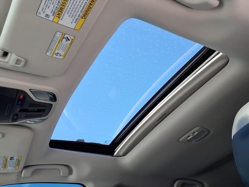 2024 Subaru Outback Touring XT photo 3