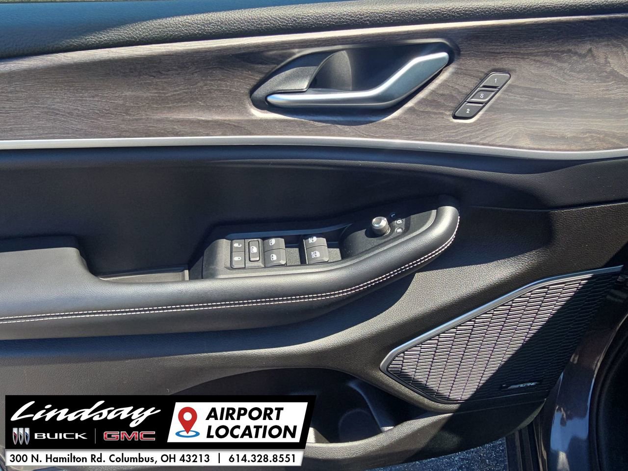 2023 Jeep Cherokee Base photo 20
