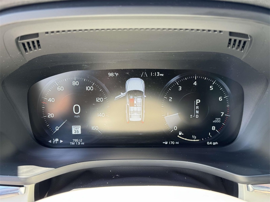 2021 Volvo XC60 T5 Momentum photo 24