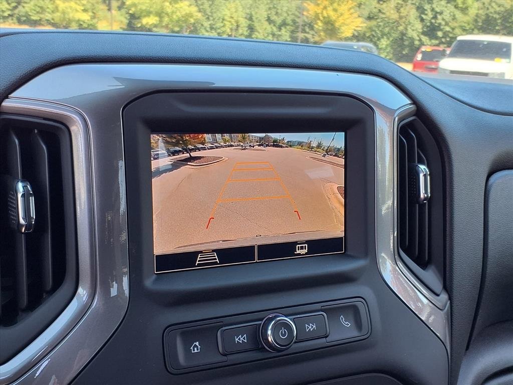 2026 Chevrolet Silverado 1500 Custom photo 3