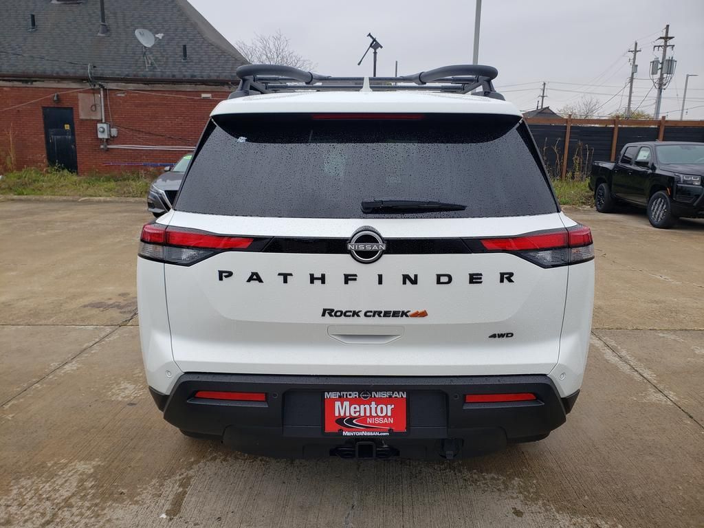 2025 Nissan Pathfinder Rock Creek photo 4
