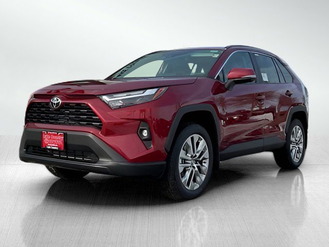 2025 Toyota RAV4 XLE Premium's photo
