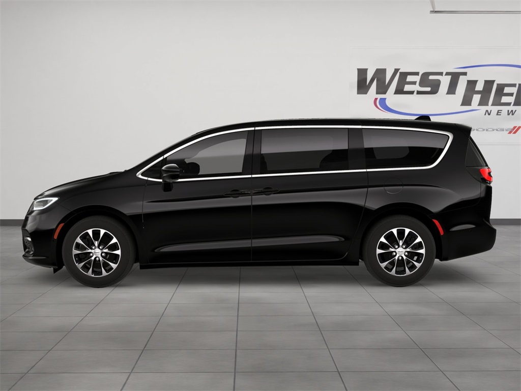 2026 Chrysler Pacifica photo 2