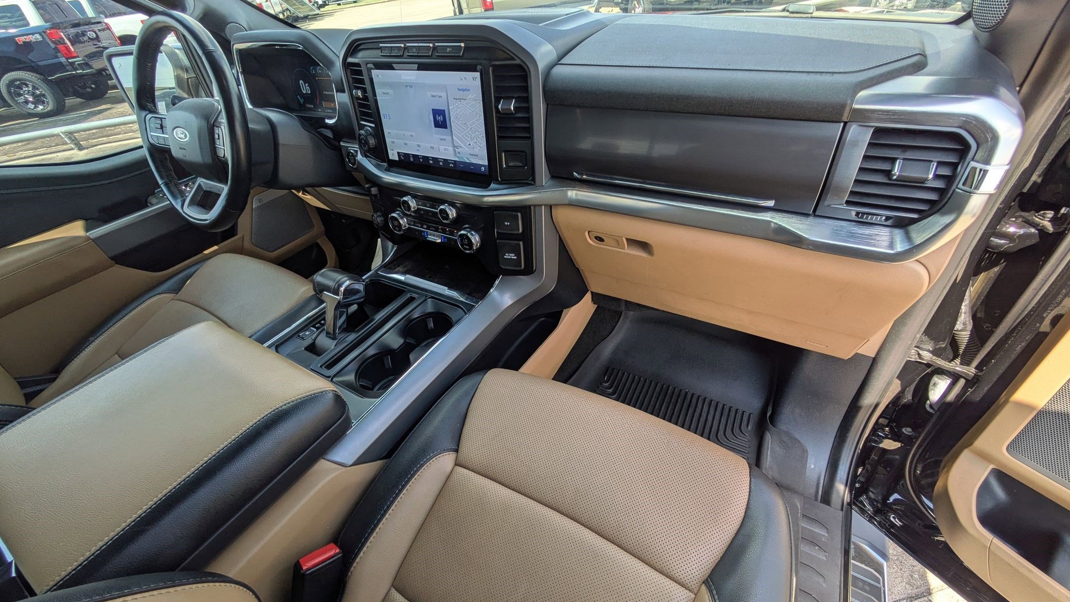 2021 Ford F-150 Lariat photo 31