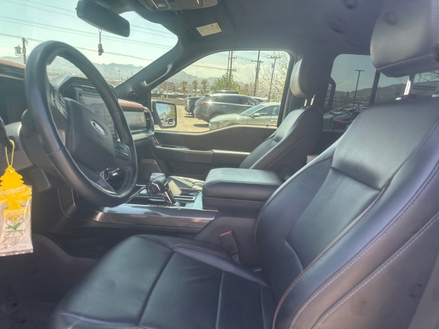 Used 2023 Oxford White Ford LARIAT image 20