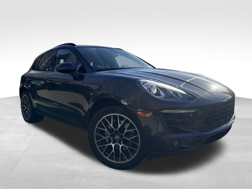 2017 Porsche Macan S's photo