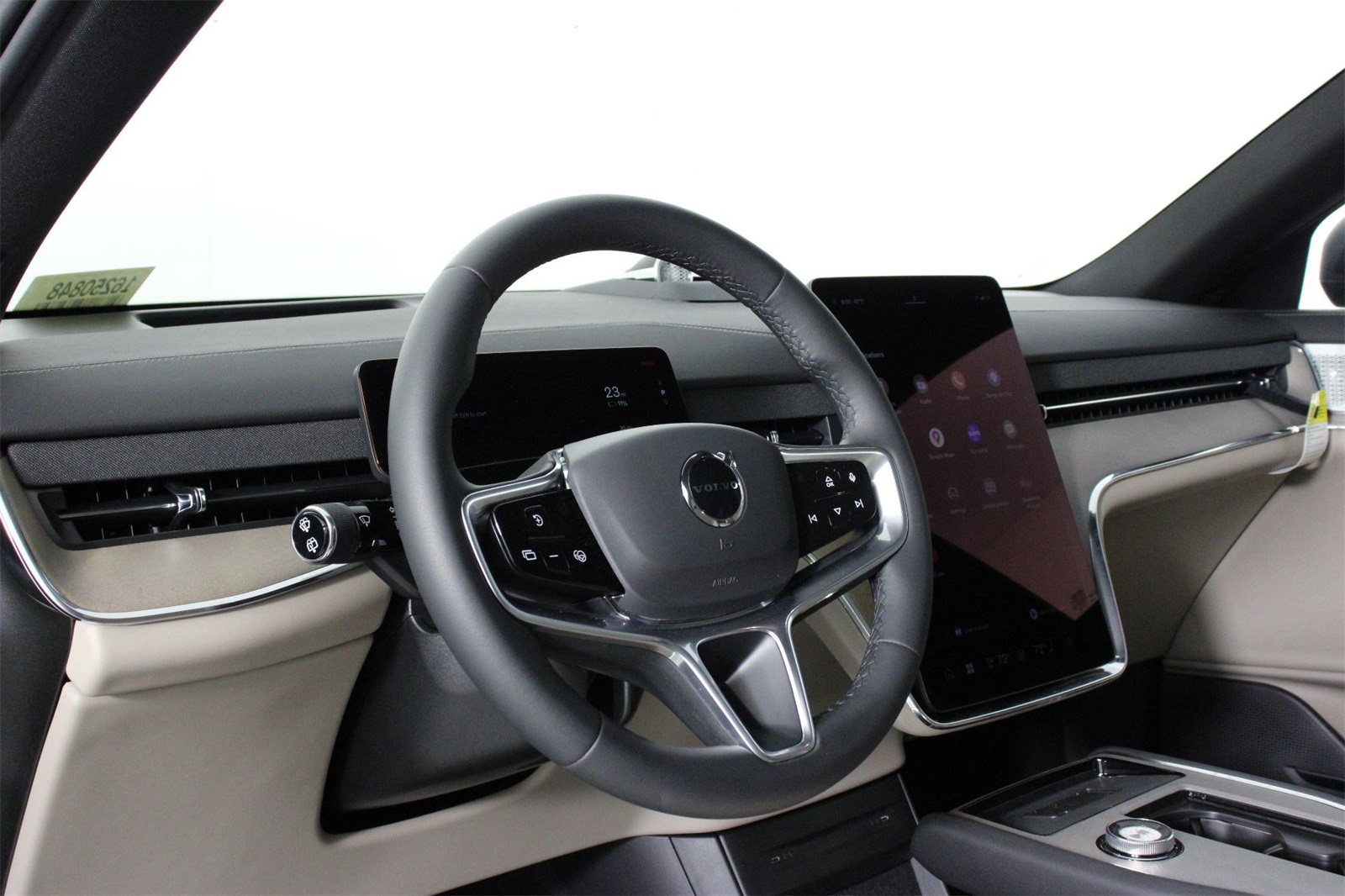 2025 Volvo EX90 Twin Motor Performance Ultra photo 8