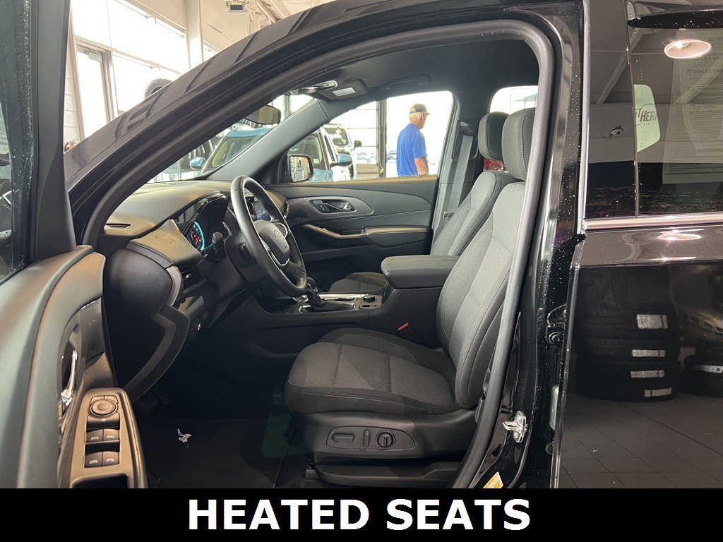2023 Chevrolet Traverse Cloth 1LT photo 9