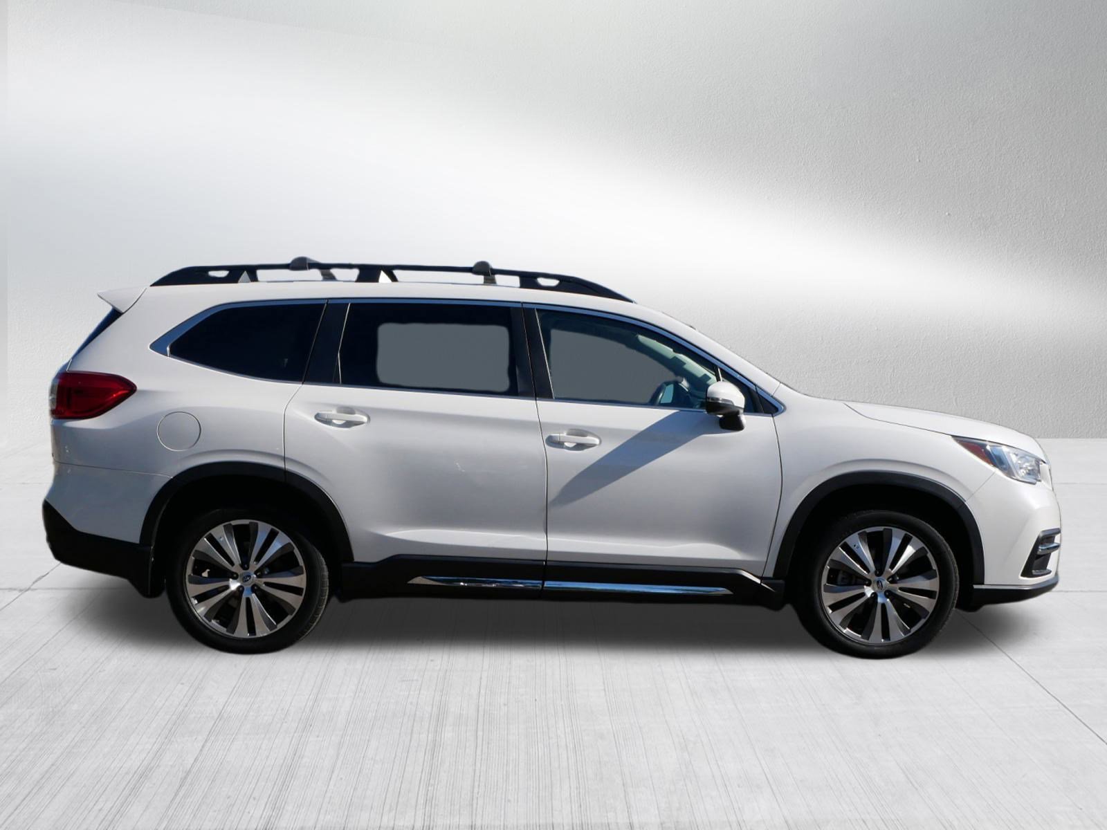 2019 Subaru Ascent Limited photo 8