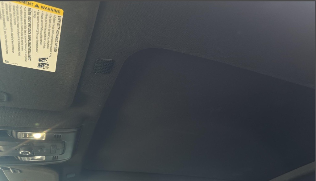 2022 Chevrolet Suburban Z71 photo 10