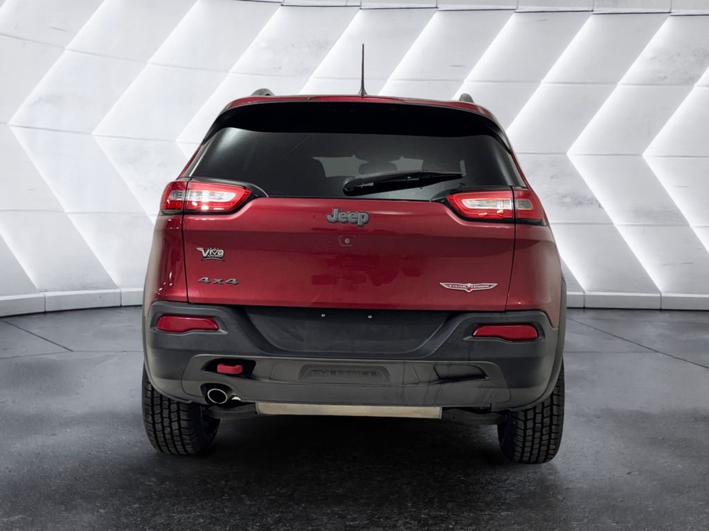 2017 Jeep Cherokee Trailhawk photo 4