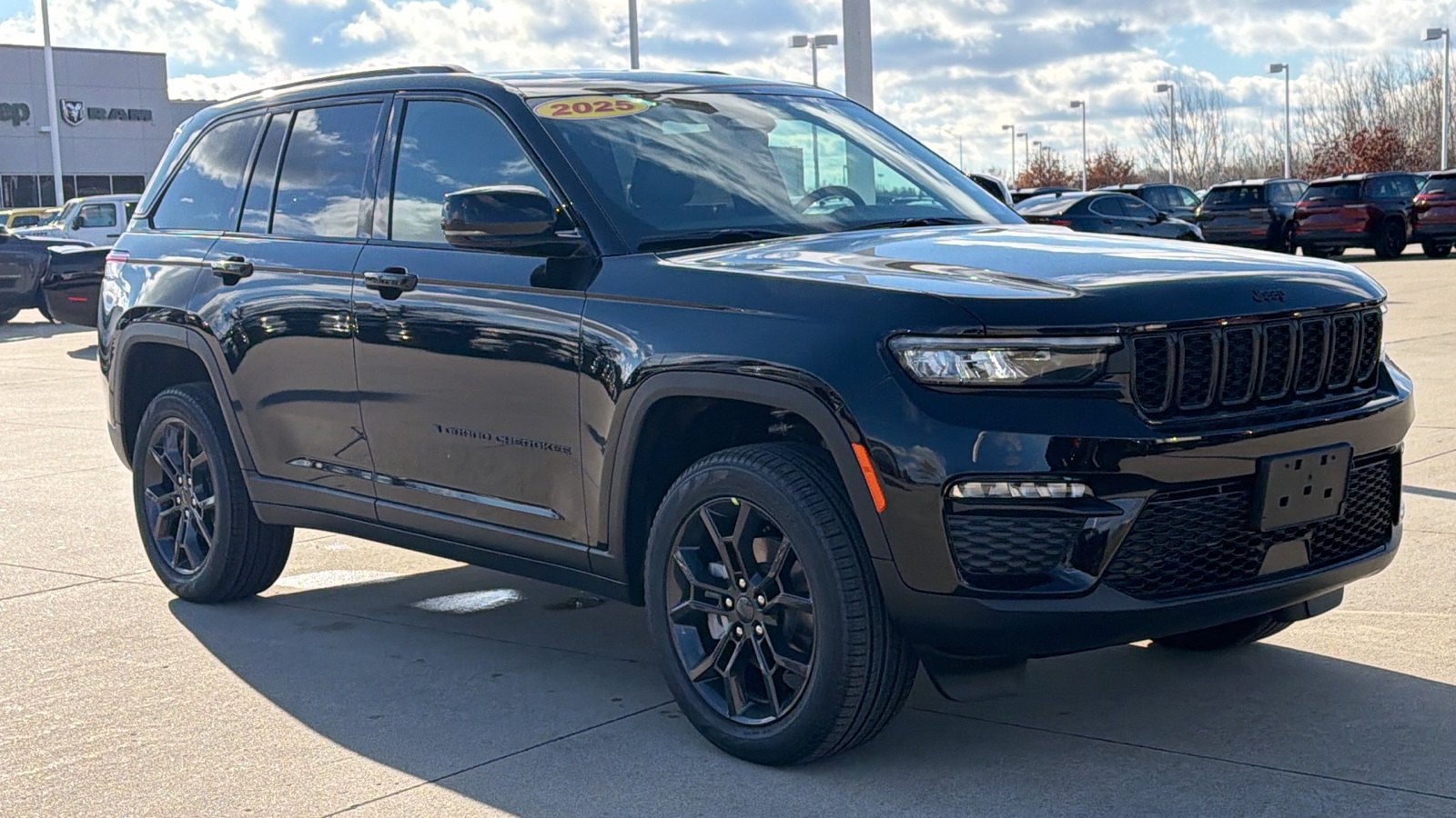 2025 Jeep Grand Cherokee Limited's photo
