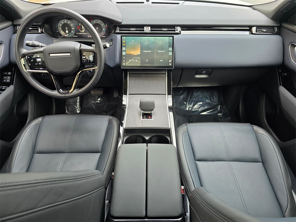 2025 Land Rover Range Rover Velar S photo 10
