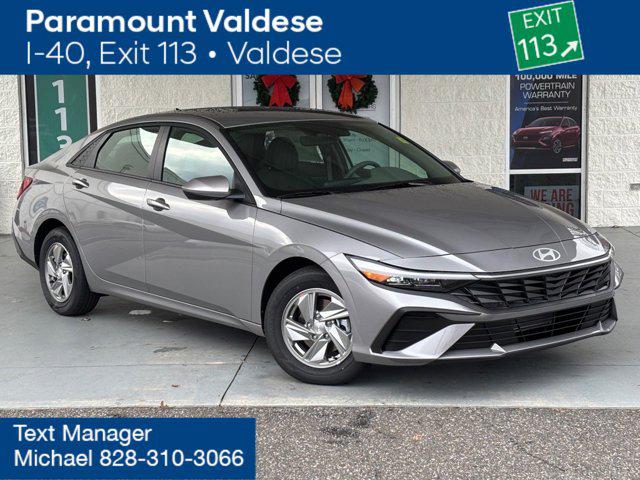 2026 Hyundai Elantra SE's photo