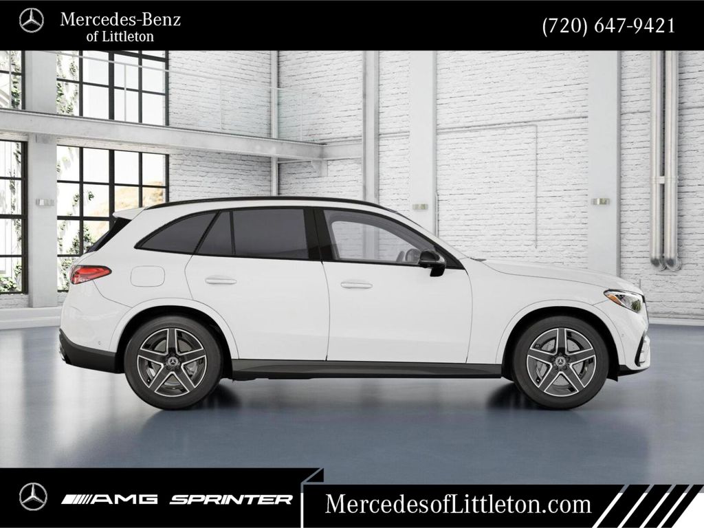 2026 Mercedes Benz GLC 300 4MATIC photo 2