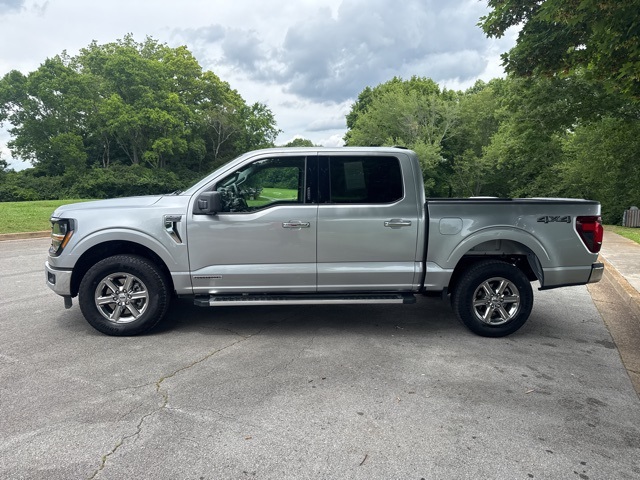 2024 Ford F-150 XLT photo 4
