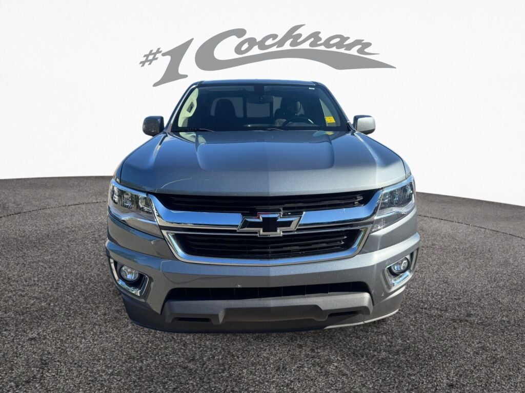 2019 Chevrolet Colorado LT photo 2
