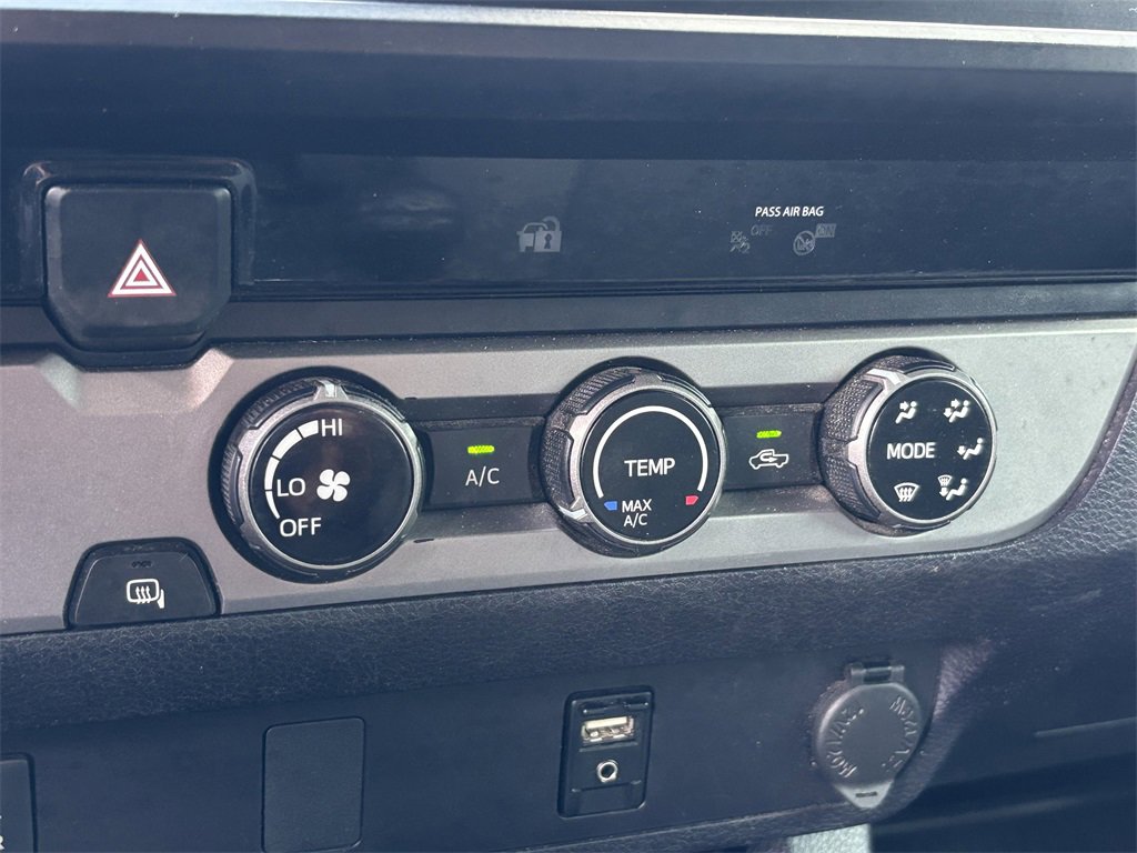 2018 Toyota Tacoma SR photo 28