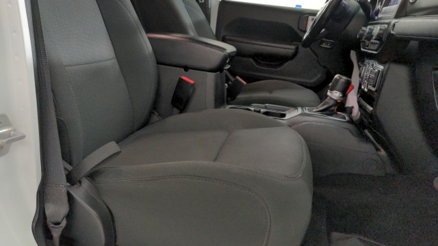 Used 2022 WHITE Jeep Sport S image 26