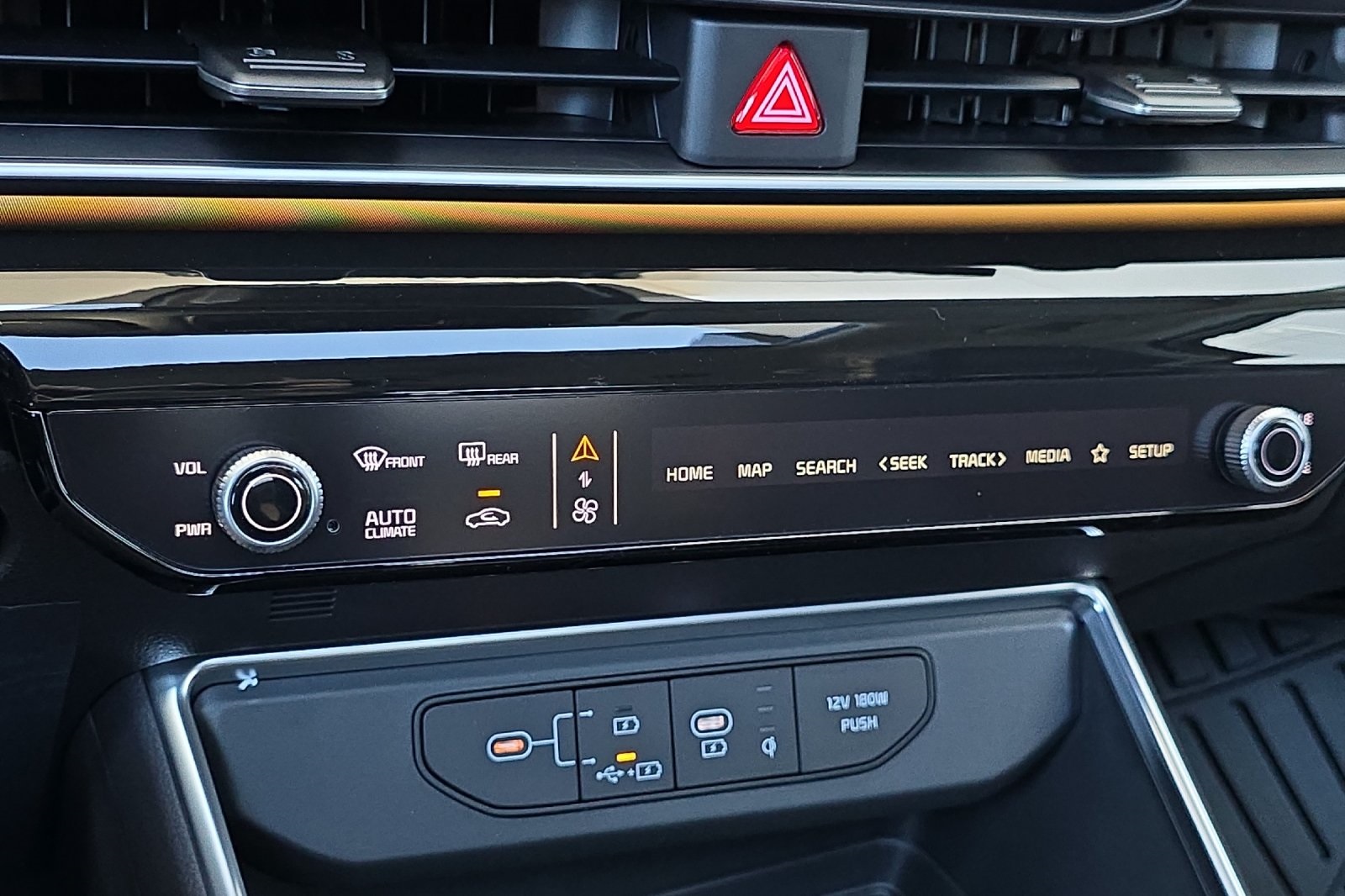 2026 Kia Carnival SX Prestige photo 17