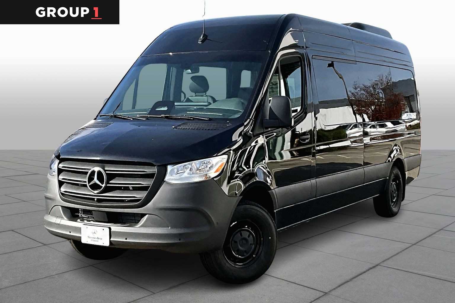 2025 Mercedes-Benz Sprinter Passenger Van Base's photo