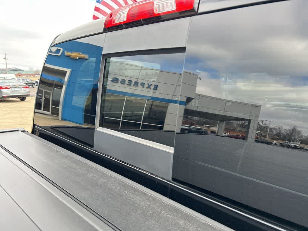 2019 Chevrolet Silverado 3500HD High Country photo 21