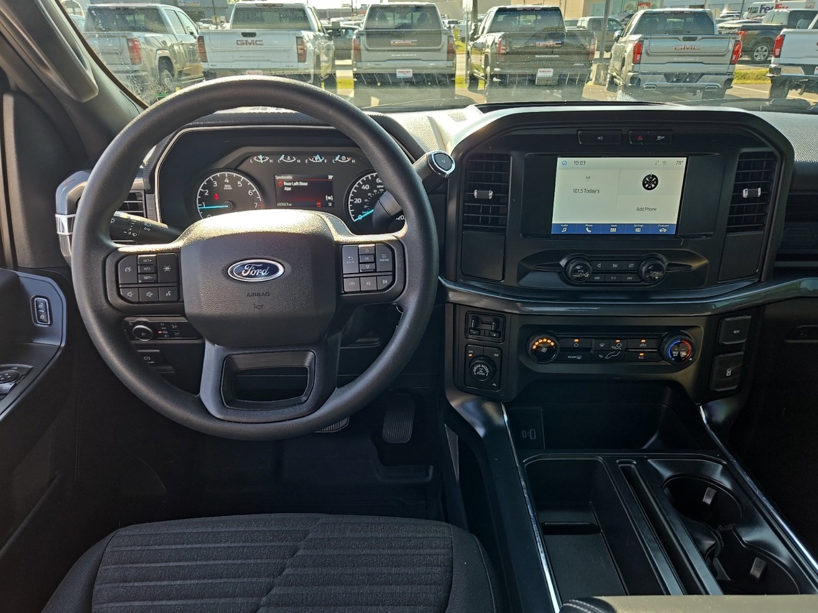 2022 Ford F-150 XL photo 3