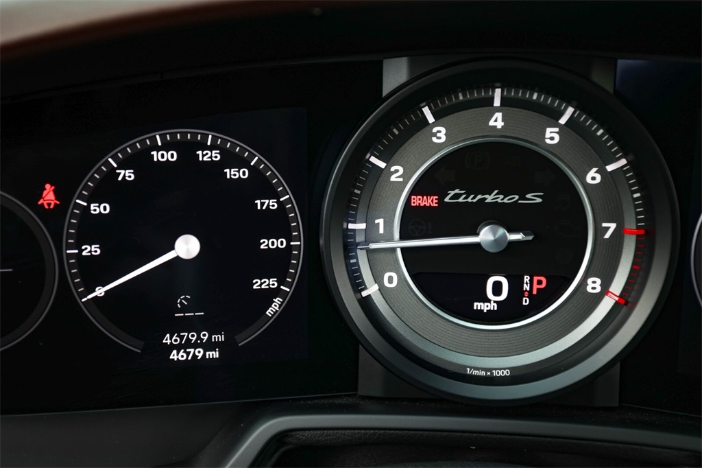 2022 Porsche 911 Turbo S photo 24