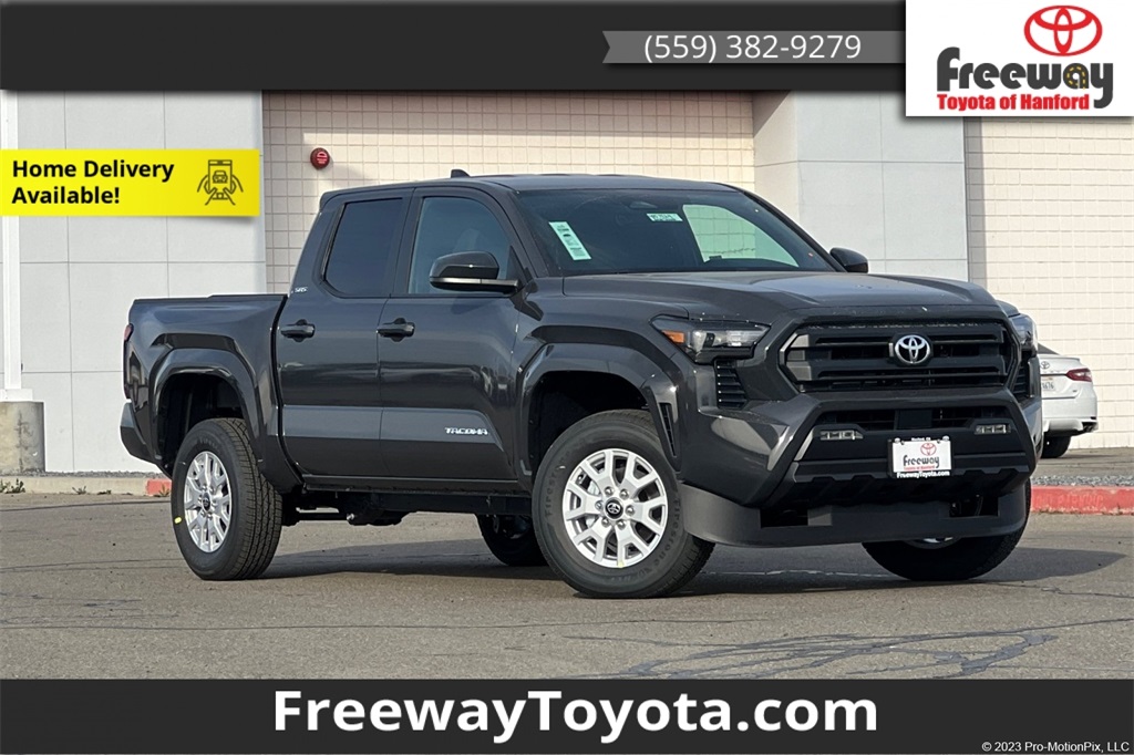 2026 Toyota Tacoma SR5's photo