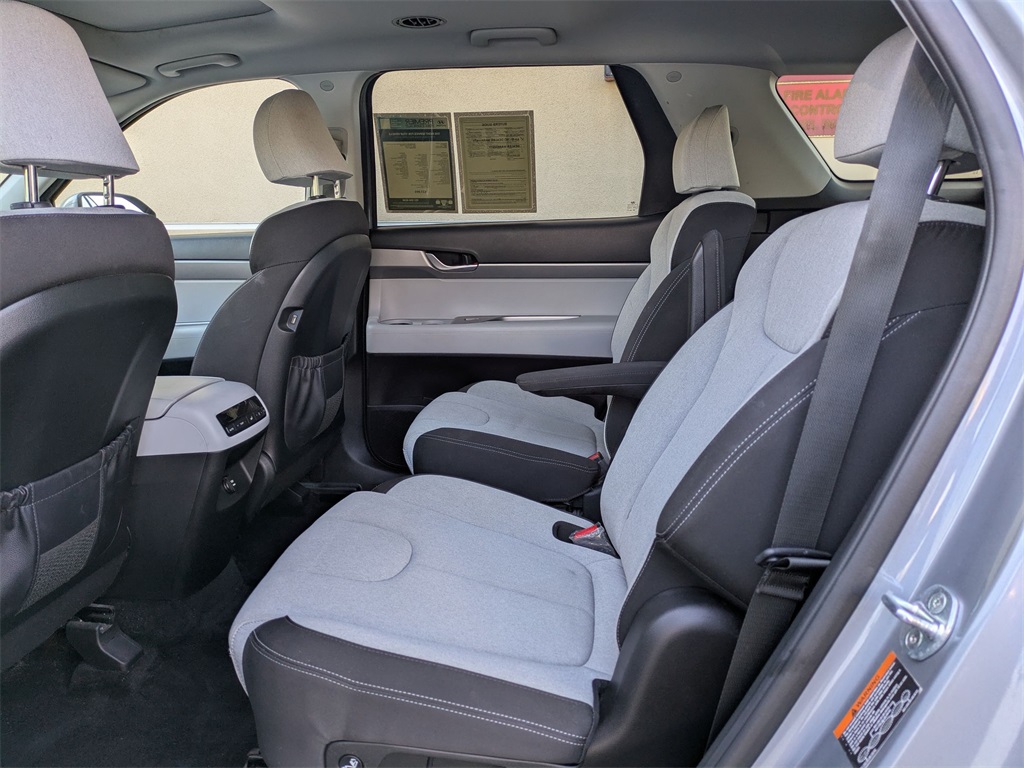 2020 Hyundai Palisade SEL photo 26