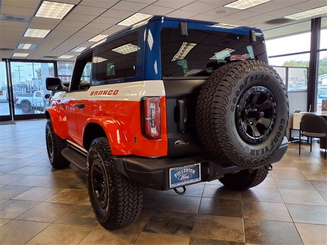 2025 Ford Bronco First Edition photo 4